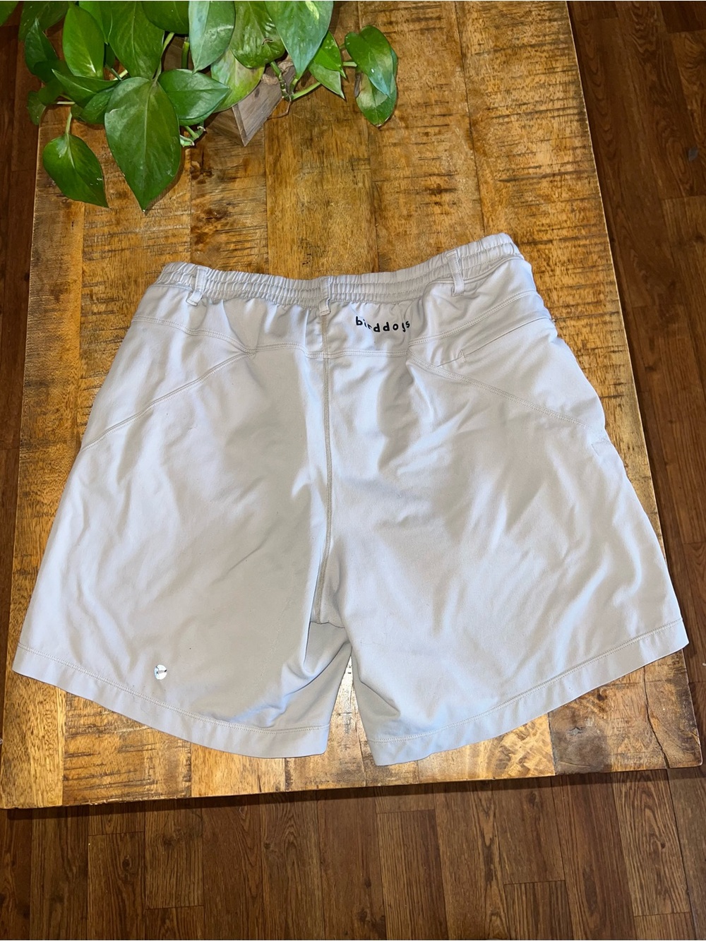 Birddogs Athletic Grey Shorts Size Large - Picture 4 of 7